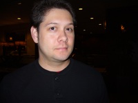 Rafael Chandler, auteur-rédacteur de jeux vidéo à propos de la rédaction tactique en équipe