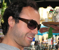 RSF demande aux autorités judiciaires de faire la lumière sur le cas du blogueur Hossein Derakhshan 