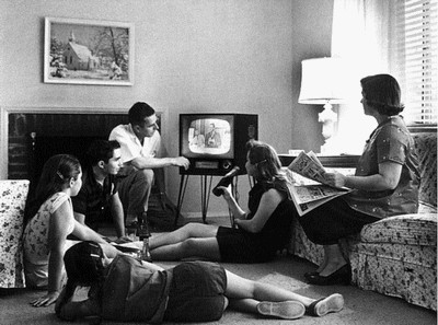 La télé du futur sera-t-elle sociale ? La réflexion est lancée