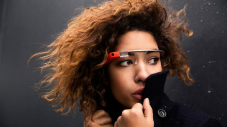 Google choisit 8 000 internautes pour tester ses lunettes intelligentes