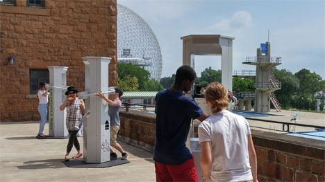 Montréal en Histoires érige des bornes de réalités virtuelles au parc Jean-Drapeau