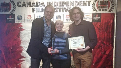 « Sous la neige de la Floride » remporte le prix du meilleur court au Canada Independent Film Festival