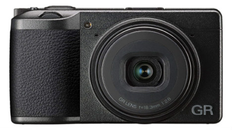 GR III, la caméra qui défie les téléphones 