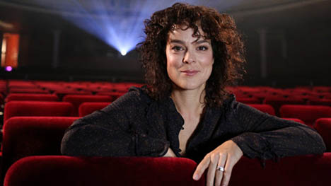 Hélène Bourgeois Leclerc anime « Projection privée » à Canal Vie
