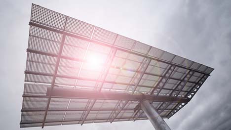 L’UdeS déploie le plus grand parc solaire dédié à la recherche appliquée au Canada
