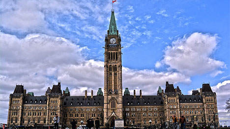 Justin Trudeau présente son nouveau Conseil des ministres