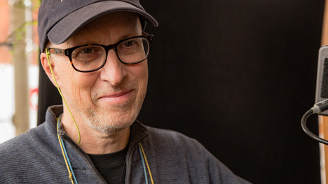 Le directeur photo Daniel Villeneuve reçoit une deuxième nomination en deux ans aux Prix Écrans canadiens