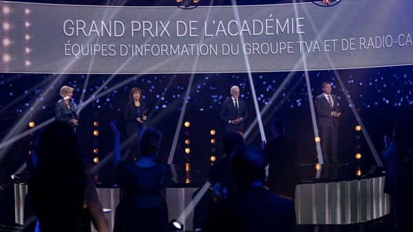 35es prix Gémeaux : les services de l’information de TVA et Radio-Canada reçoivent le Grand prix de l’Académie