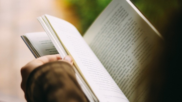 Le réseau Les libraires propose des clubs de lecture sur quialu.ca