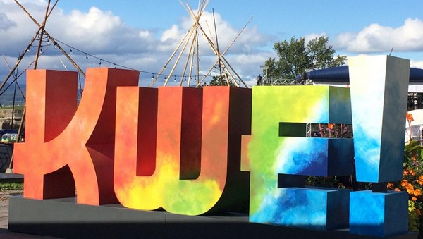 Québec octroie 625 000 $ à KWE ! À la rencontre des peuples autochtones