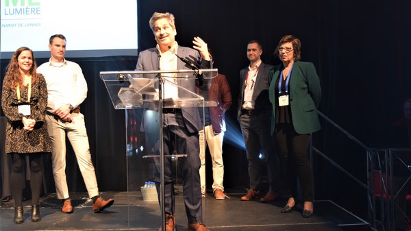 D-Box Technologies remporte le prix « PME en lumière AQT 2022 – partenariat de l’année »