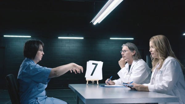 Jean-René Dufort et Marie-Pier Élie testent de nouvelles expériences dans « Le gros laboratoire »