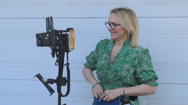 REPORTAGE PHOTOS : Marianne Farley achève le tournage de « Fem », sa première série télé à titre de réalisatrice