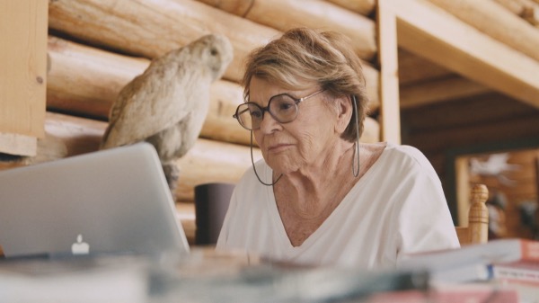 ICI Télé et ICI Tou.tv propose « Janette Bertrand, à l’aube d’être centenaire »