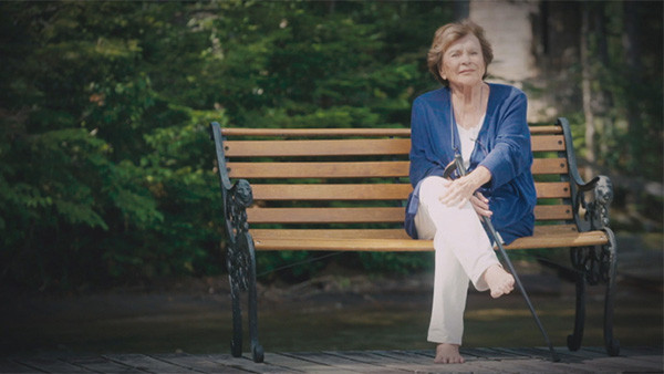 Ici Tou.TV diffuse le 4 janvier le documentaire « Janette Bertrand, à l’aube d’être centenaire »