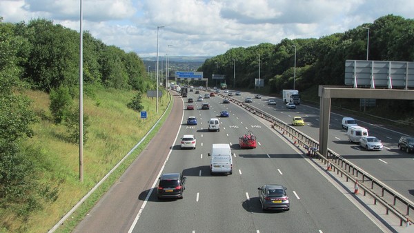 AtkinsRéalis remporte un contrat de National Highways pour les routes numériques du Royaume-Uni